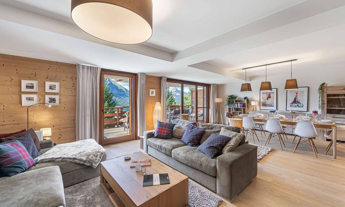 Chatel Apartment | Luxury flat 6 pers. - fireplace, close to the centre and slopes