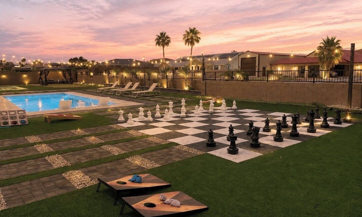 Enterprise House | Luxury Vegas Paradise Close to Strip, Allegiant Stadium, and Airport