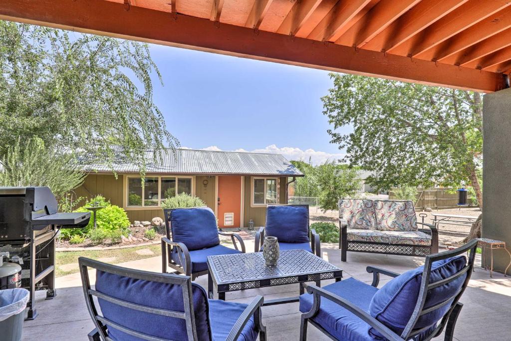 Clarkdale House | Main Home and Casita with Rooftop Deck and Patio