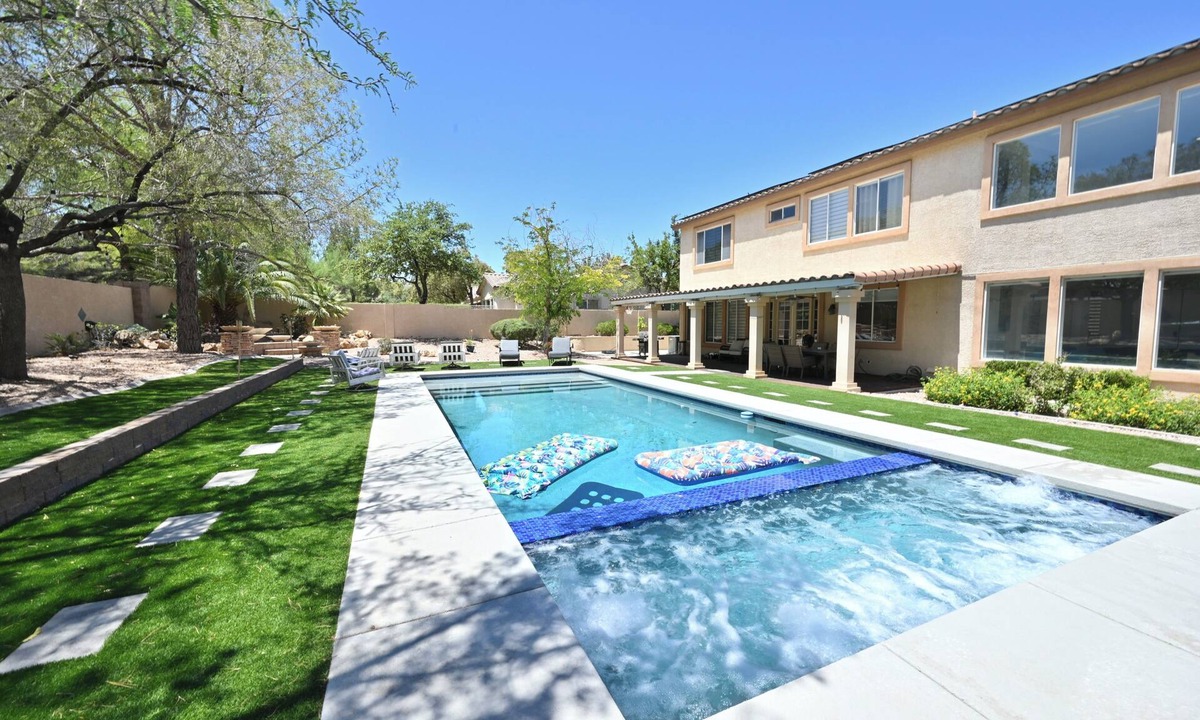 Las Vegas House | Modern home 12 min from strip, Swimming pool , , enclosed yard, backyard oasis