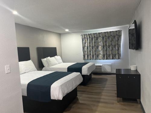 Downtown Las Vegas Hotel | Motel 6 - Las Vegas, NV – Downtown Fremont St Experience