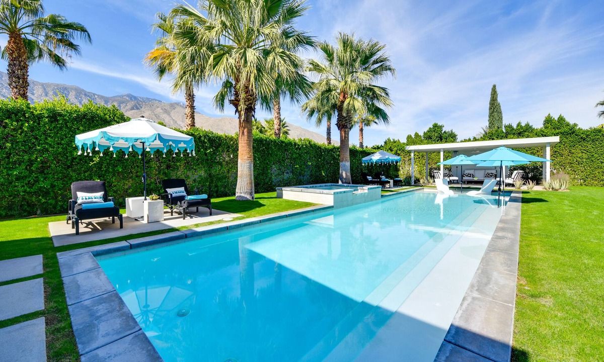 Palm Springs House | Mtn Views + Outdoor Oasis: Palm Springs Home!