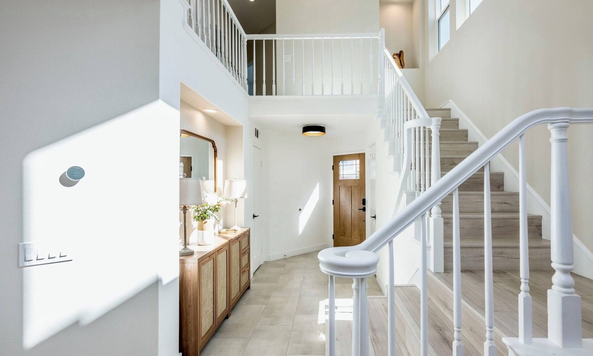 Chino Hills House | New Modern 3-bedroom house in welcoming Chino Hills near Shops and Top Schools