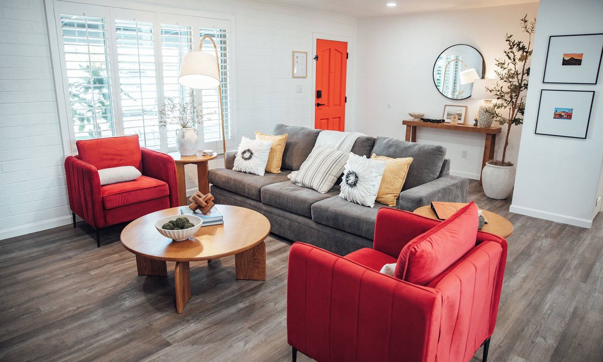 Southwest Village House | Old Town Retreat Walkable Renovated Firepit Camelback Views Yard