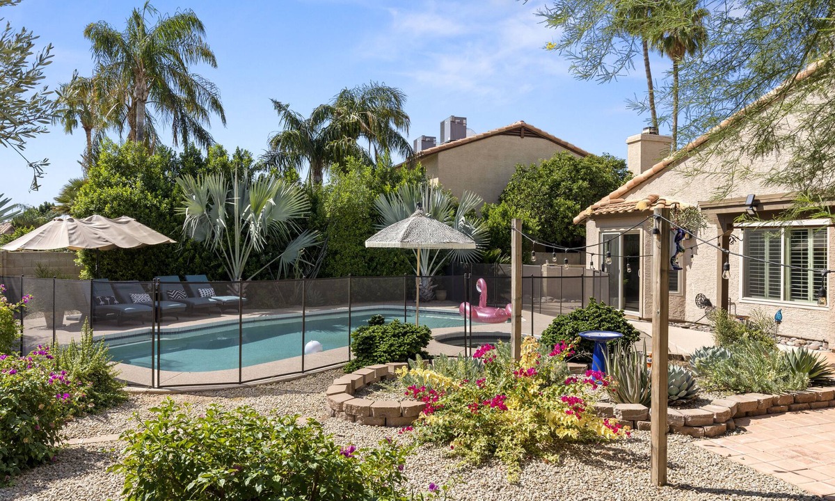 Paradise Park Vista House | Old World Hacienda style Scottsdale home with private pool.