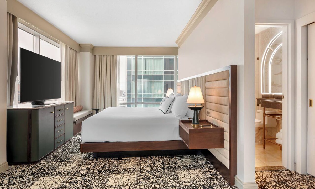 Wholesale District Hotel | Omni Severin Hotel