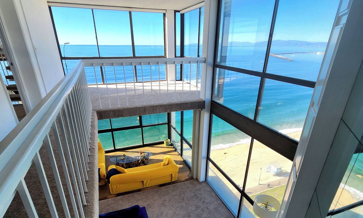South Redondo Condo | One of a Kind Top Corner Penthouse Ocean 100' Walk Pier Harbor Fish Restaurants