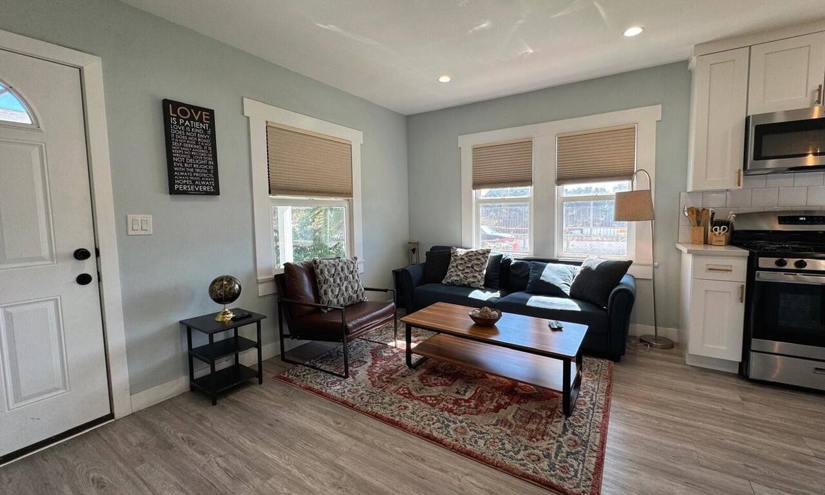 Pasadena House | ★ Pasadena 2B/2B fully remodeled with 2 parking ★