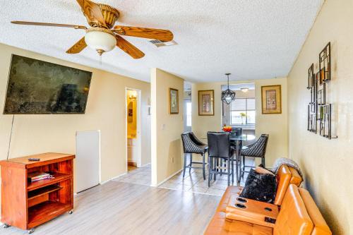 California City House | Patio & Mtn Views: Family Gem in California City