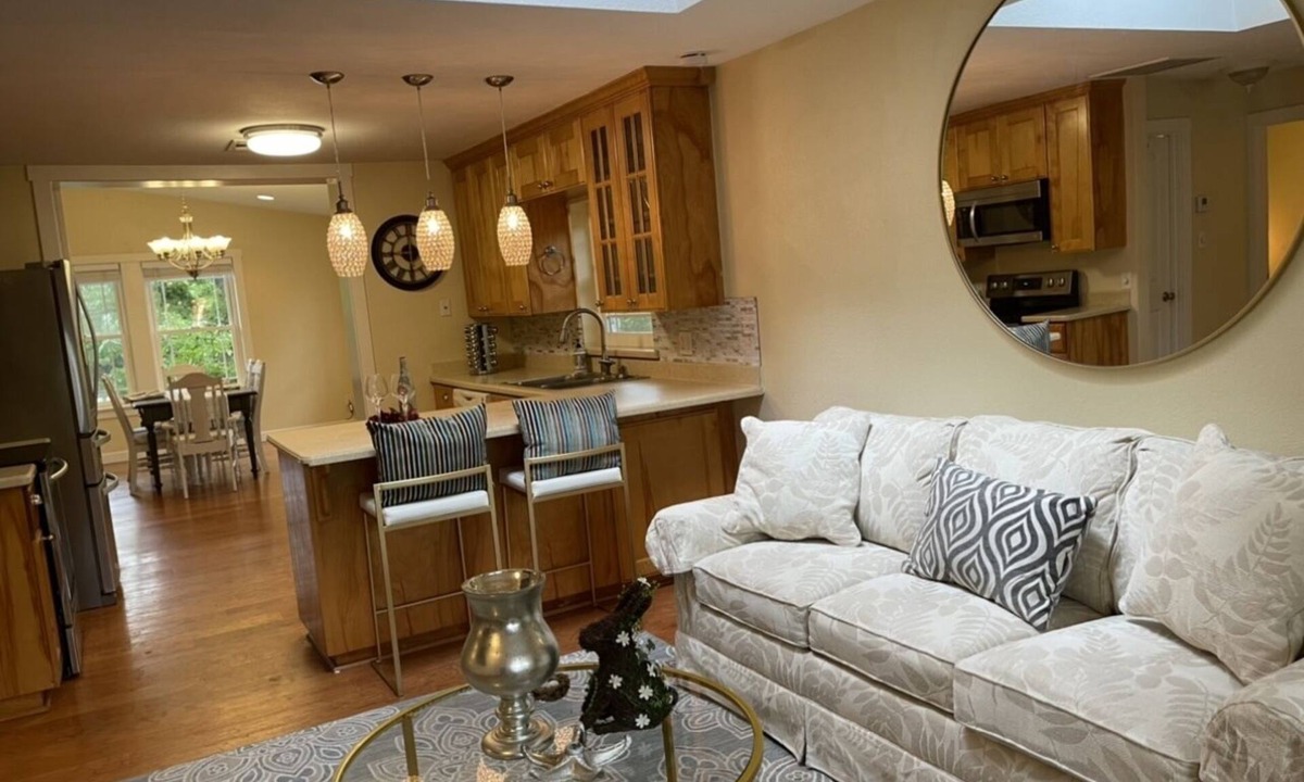 Red Bluff House | Peaceful. Nestled among walnut groves. Hot Tub. BBQ. Private but close to town.