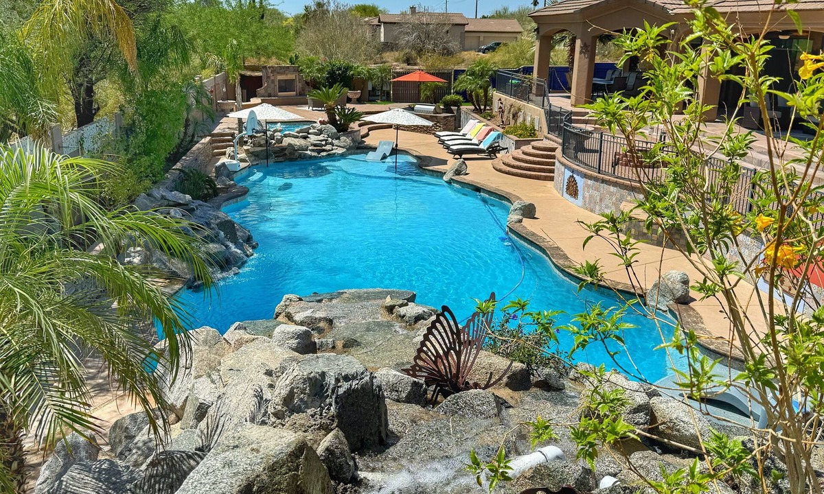 East Mesa House | Pickleball Court! +GIANT Pool w/Waterslide! Game Room, Hot Tub, Golf+