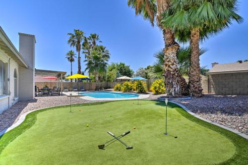 La Paz At Desert Springs House | Pool & Putting Green: Scottsdale Family Escape