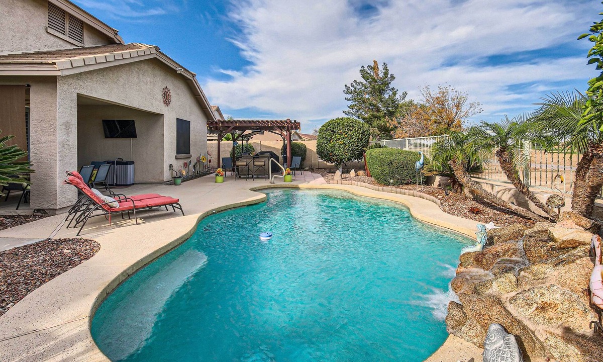 Coldwater Springs House | Pool Table + Bar! Family-Friendly Phoenix Retreat