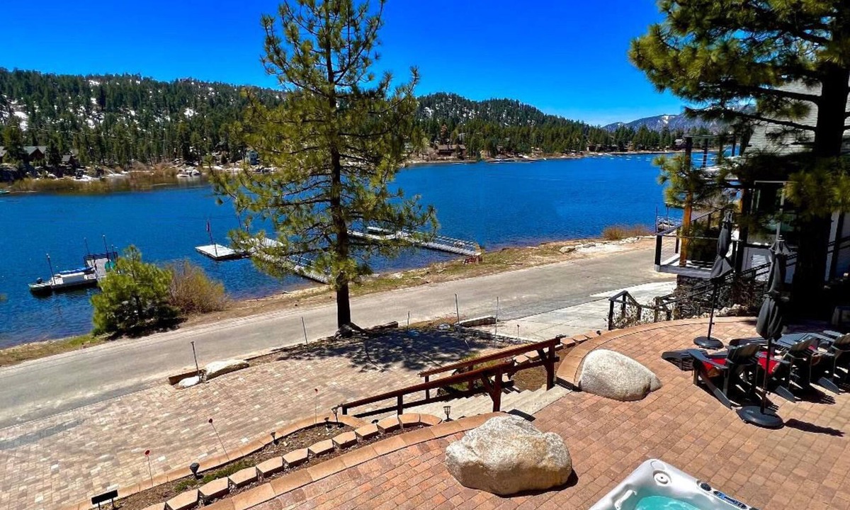 Boulder Bay Cabin | Popular Boulder Bay Lake House, Brand New Spa! Private Dock, 2 Kayaks & 1 Canoe
