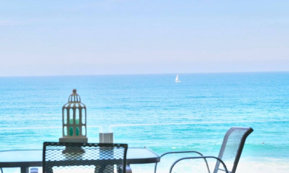 Carlsbad House | Popular Carlsbad Beach House, Walk to Restaurants