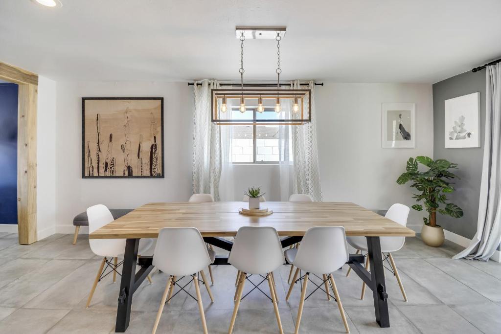 Scottsdale Estates Eight House | Primo Locale, Modern Home near Old Town Scottsdale