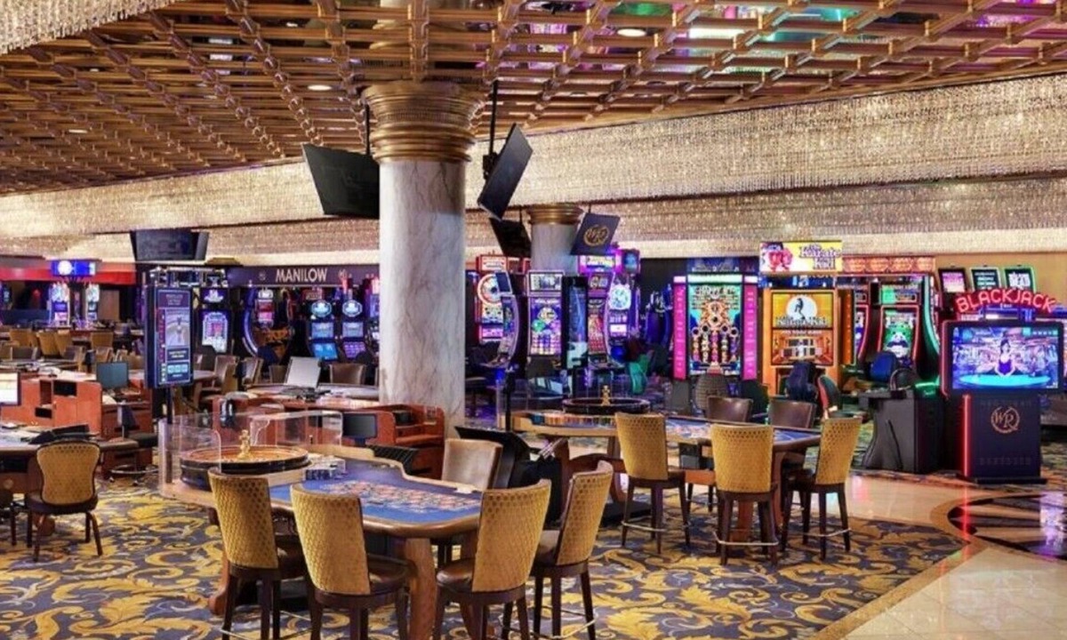 Las Vegas Resort | Royal Suite - For Premier Guests Looking For Historic Luxury