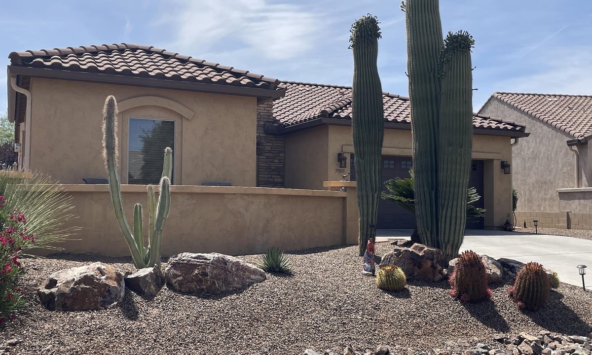 Saddlebrooke House | Saddlebrooke Sola.within walking distance of Desertview! Golf Cart Included!