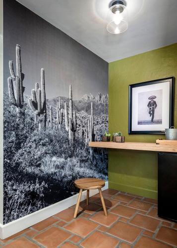 Tahquitz River Estates Resort | Santiago Resort - Palm Springs Premier Gay Men’s Resort