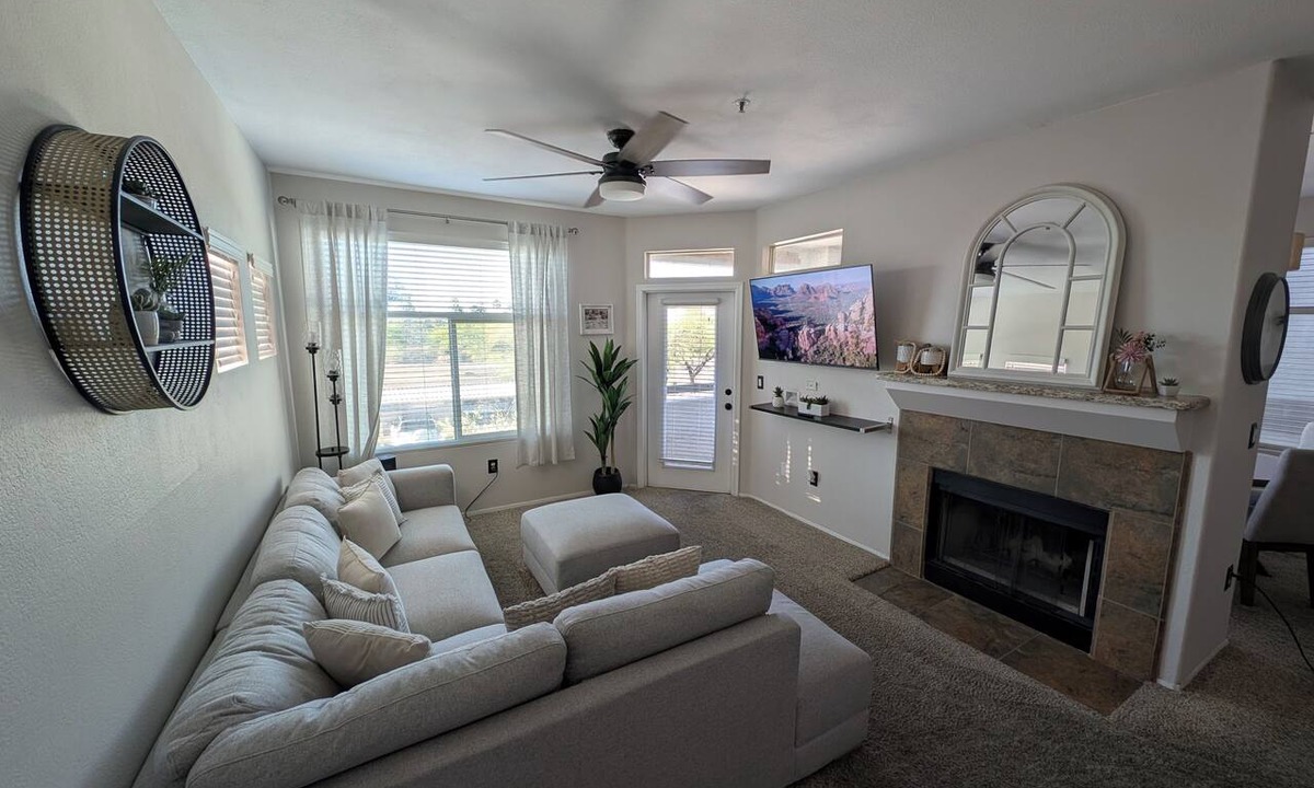 Central Scottsdale Condo | Scottsdale 2BR/2BA Heated Pool, Hot Tub, Near Mayo & WestWorld