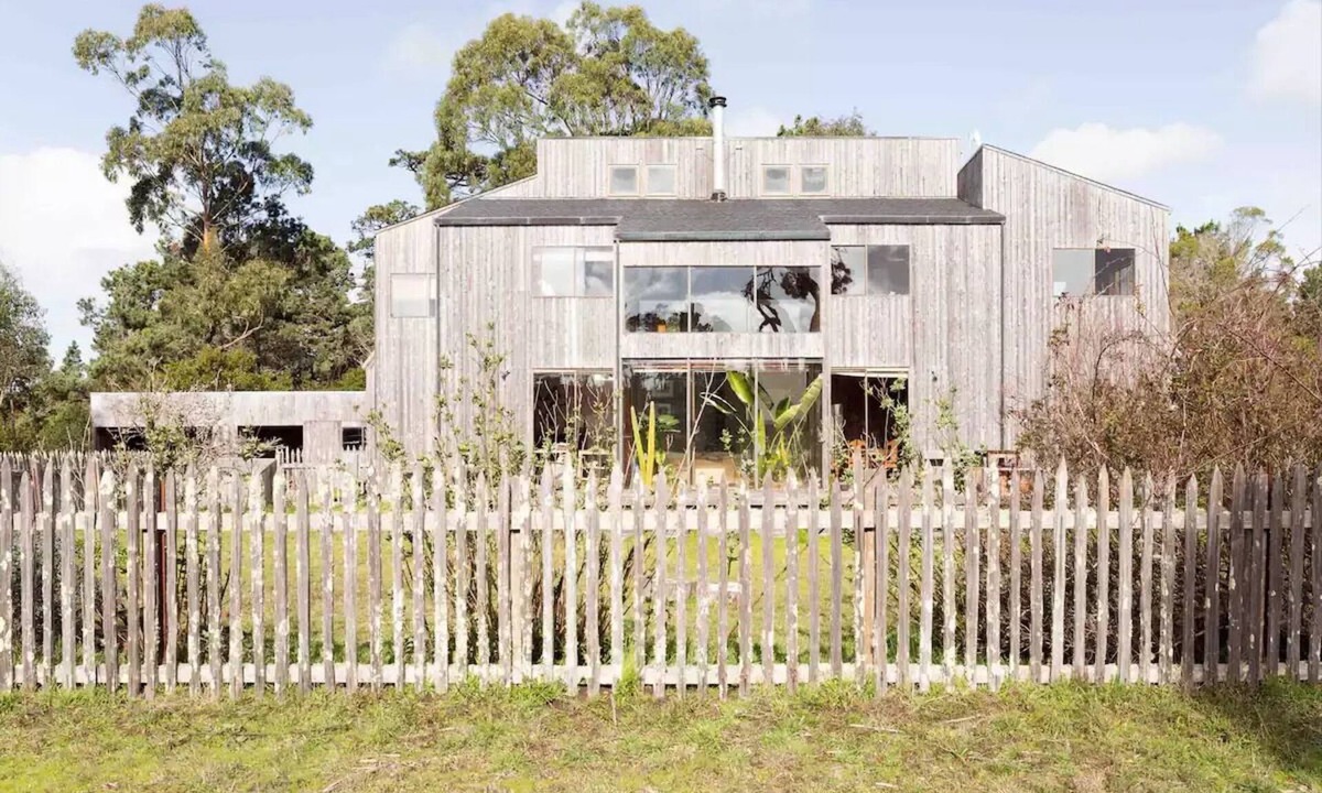 Point Arena House | Sea Ranch Style Farmhouse on 80 Magical Acres - Walk to Town