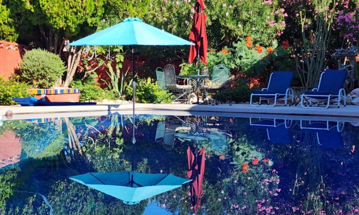 Sunrise Manor House | Serene Sunrise Calm Casita-cabana & pool