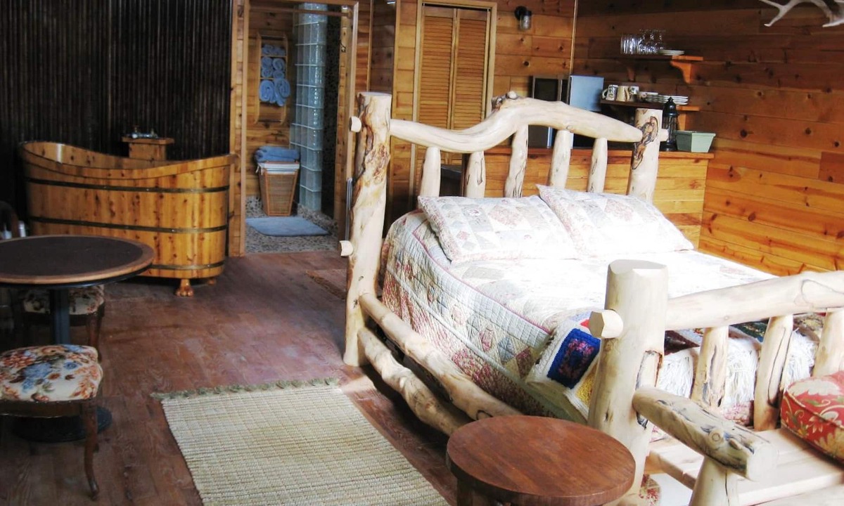 Beatty Bed & Breakfast | Shady Lady Bed & Breakfast