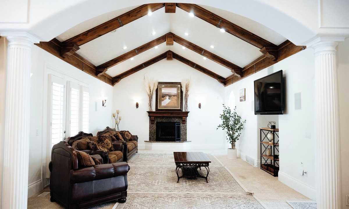 South Jordan House | Sleeps 23, 8 bedrooms, 6 bath, near SLC & Provo