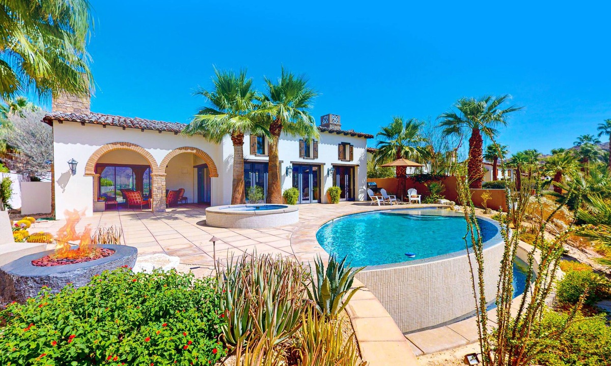 Rancho Mirage House | Spectacular villa w/panoramic views, a private pool, spa, & fitness room