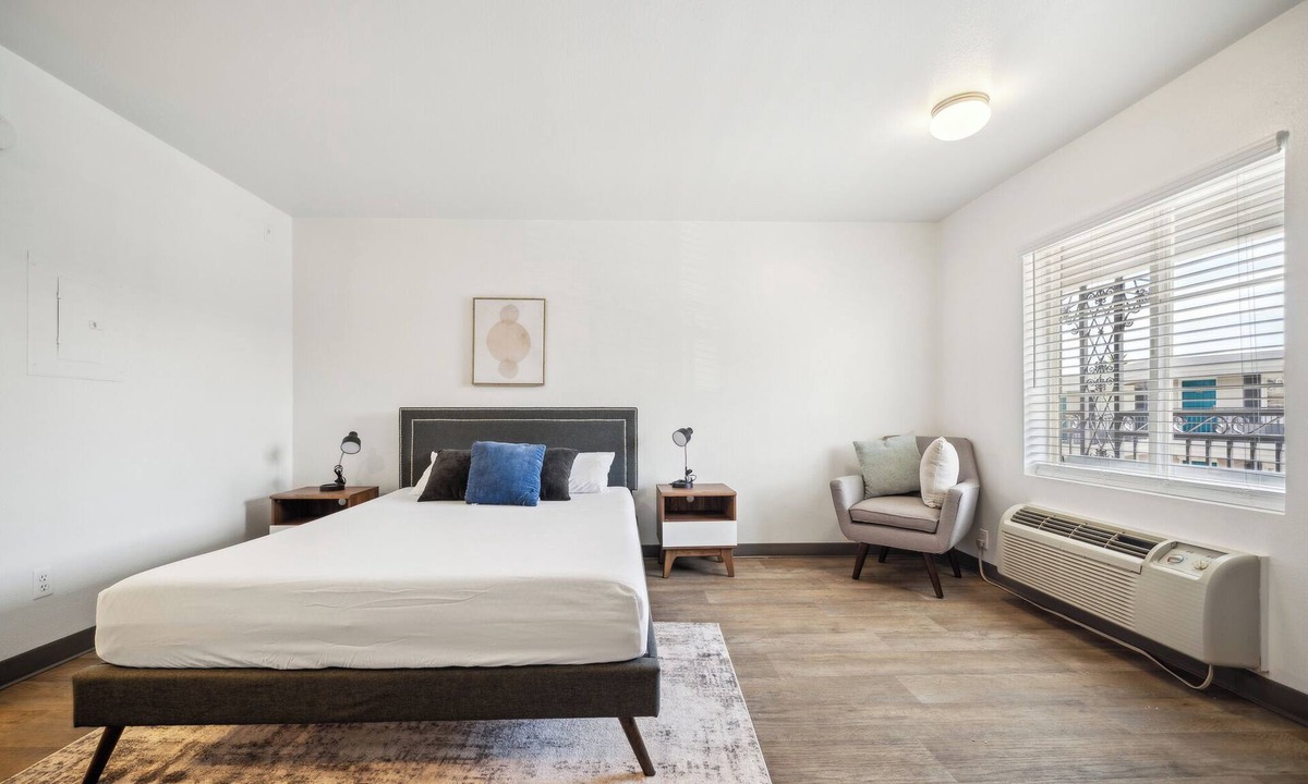 Las Vegas Apartment | Spectra Paradise 408 I Spacious Studio