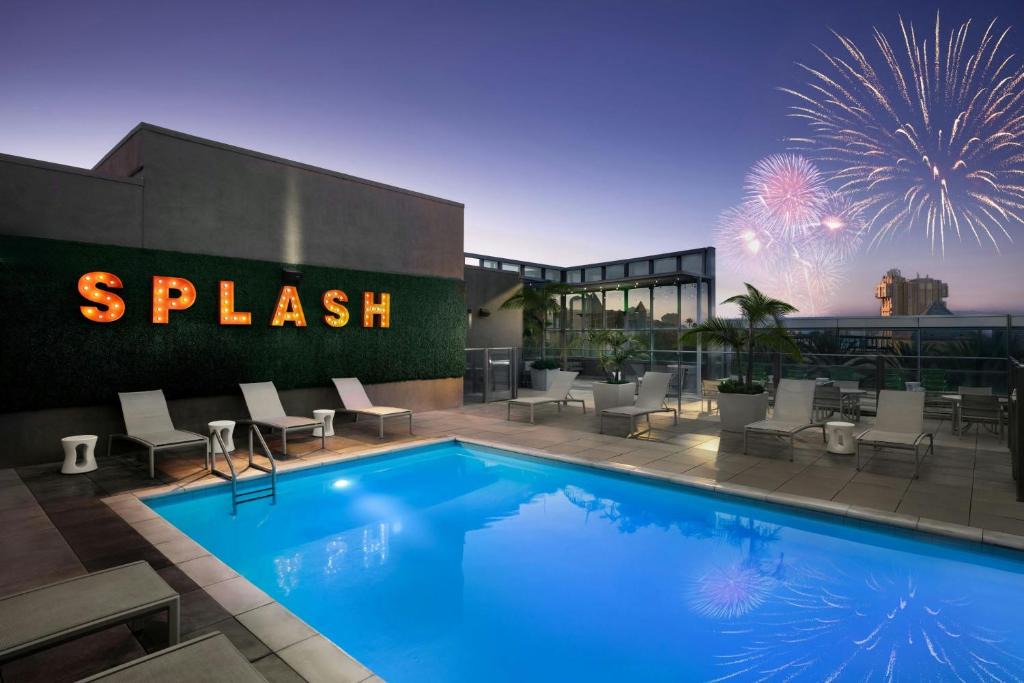 Anaheim Resort Hotel | SpringHill Suites by Marriott at Anaheim Resort Area/Convention Center