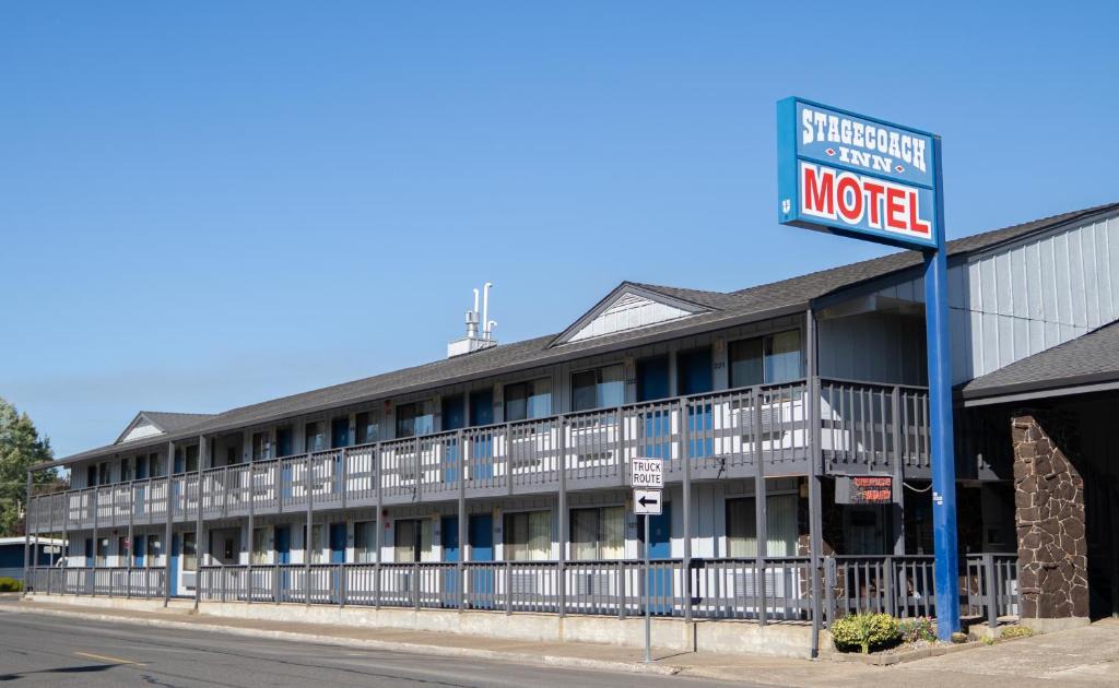 Molalla Hotel | Stagecoach Inn