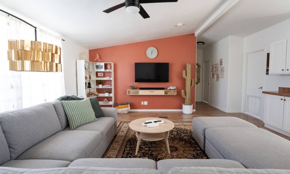 Panorama Heights House | Star Gazing Deck + Jacuzzi + 15 Min From JT Park