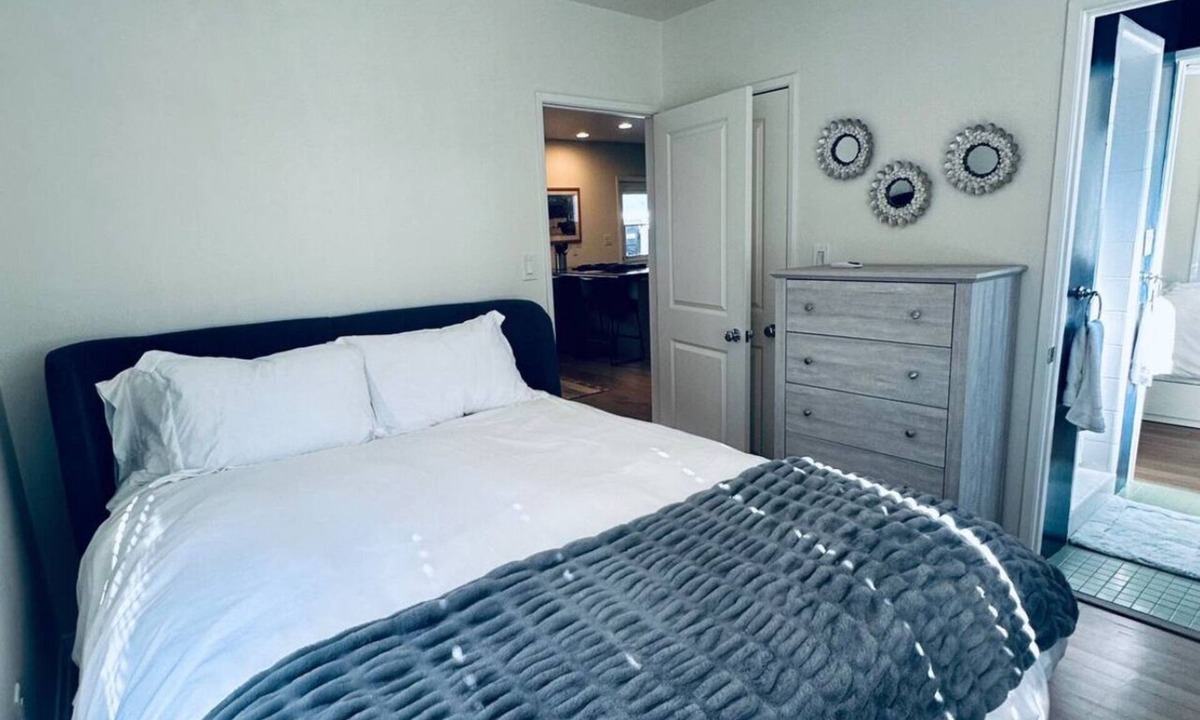 The Strand Cottage | Steps to the beach. Charming 2-bedroom 1 bath cottage in lovely Hermosa Beach