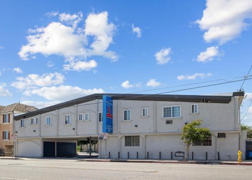 Rosemead Hotel | Studio 6 Rosemead, CA