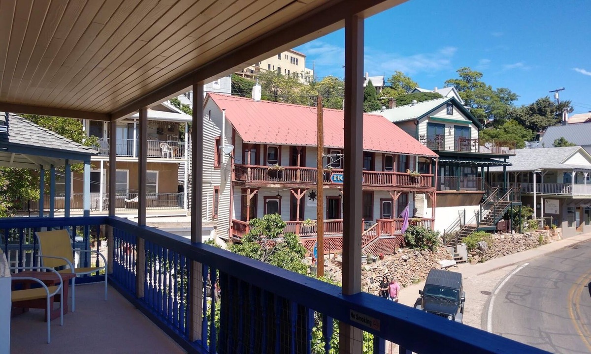 Jerome Apartment | Studio Apartment with views of Sedona, Verde Valley, and San Francisco Peaks