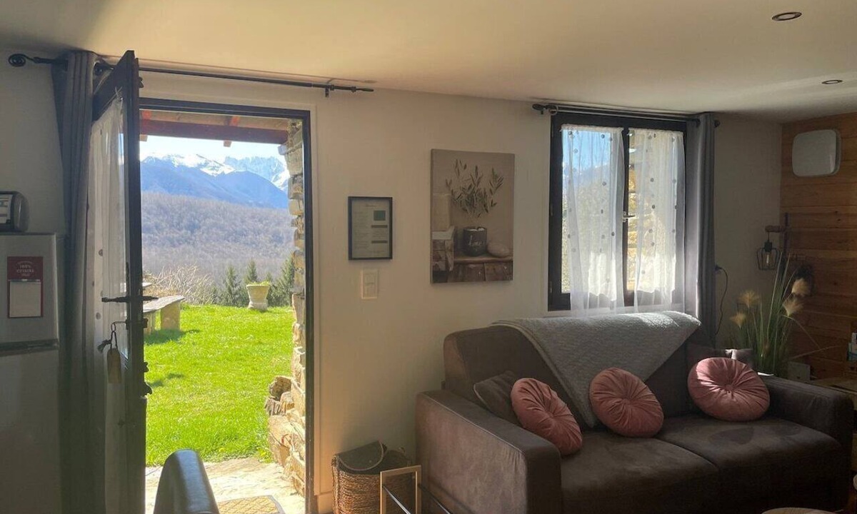 Aleu Apartment | Studio-Mountain view-Private Bathroom