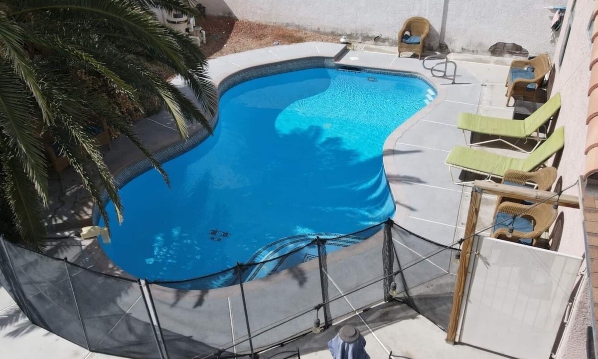 North Las Vegas House | Sunny Pool Retreat-Sleeps 11* RV Parking