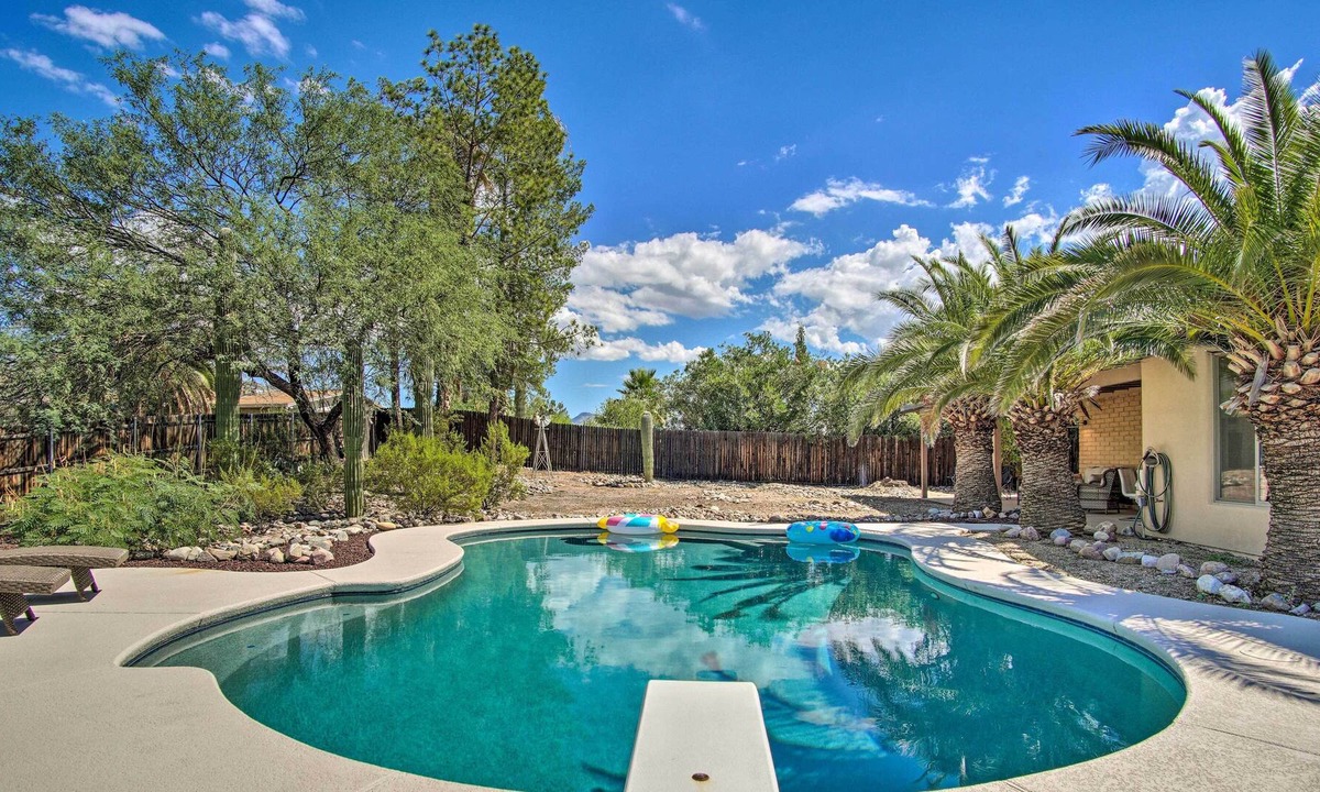 Tanque Verde House | Sunny Tucson Home w/ Santa Catalina Mtn Views