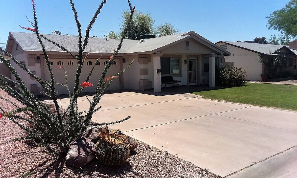 Mitchell Park West House | The Casita - Modern 3-bdrm, 2-bath, Walk to Asu, No Added Fees