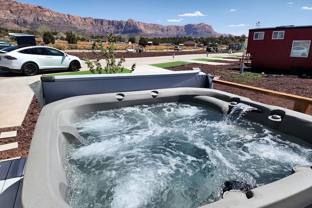 Apple Valley Cabin | Tiny Home Paradise: Private Deck & Hot Tub Getaway in Utah's Scenic Beauty