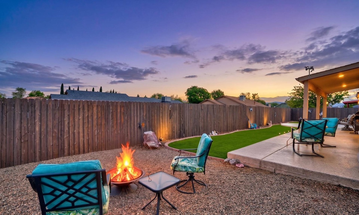 Prescott Valley Units House | Tranquil - 3BR Desert Escape - Starlink + Office - Near Sedona