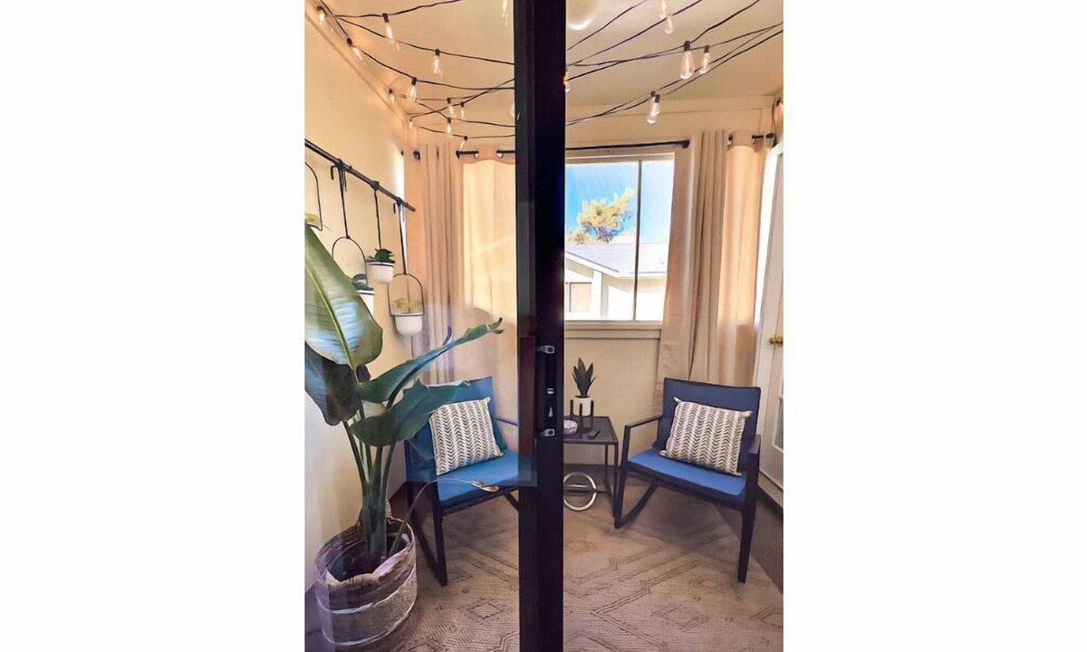 Three Rivers House | Tranquil Retreat 4 Miles to Park Entrance Walk to Dining BBQ Balcony