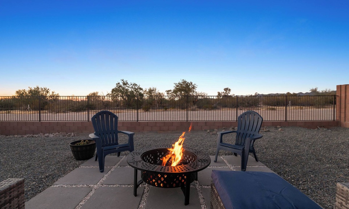 Tucson House | Tucson Marana 3 Bedroom 2 Bathroom House Privacy Backyard Firepit Gym