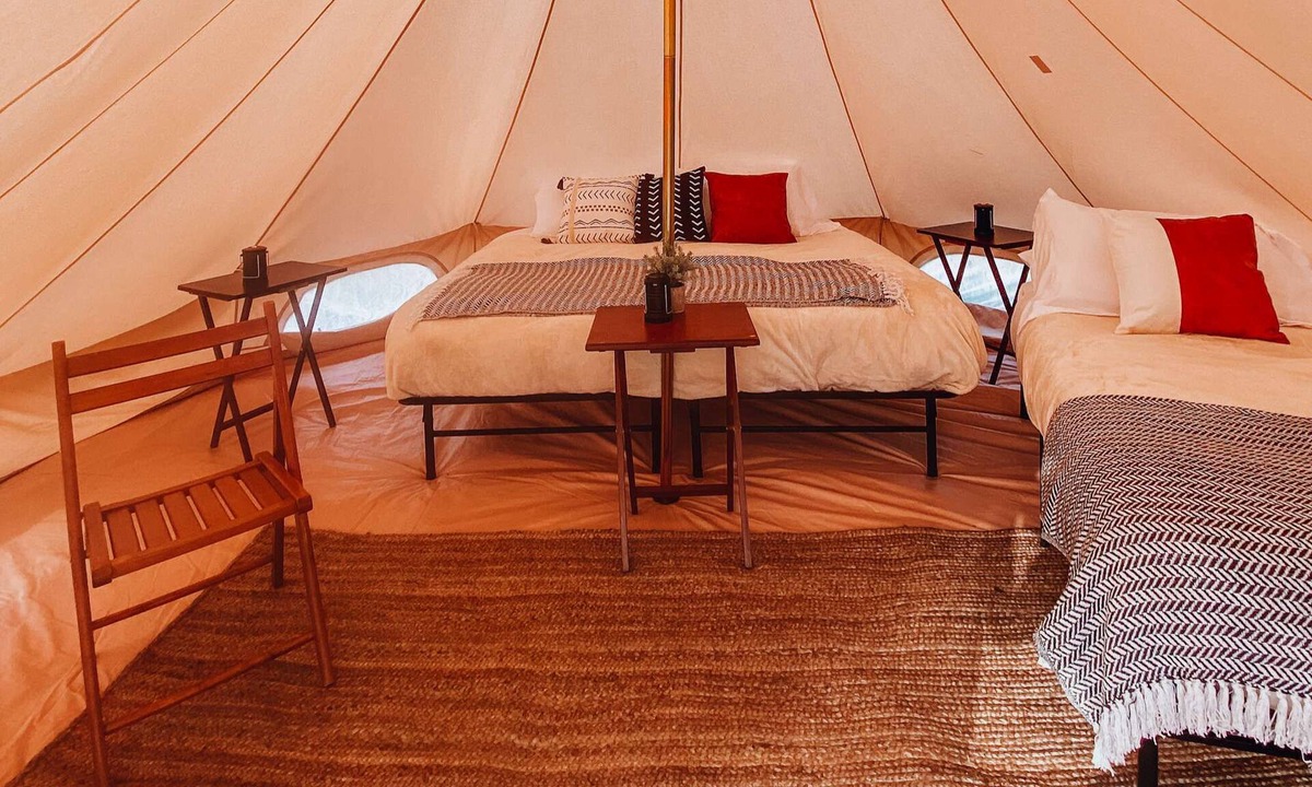 Tropic House | Twin Tent w/Shared Bathroom - Beauty awaits you just past the red cliffs.