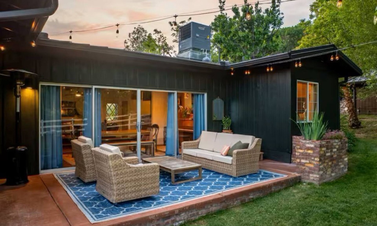 Cornville House | Vineyard Escape Near Sedona Shared Pool Hot Tub