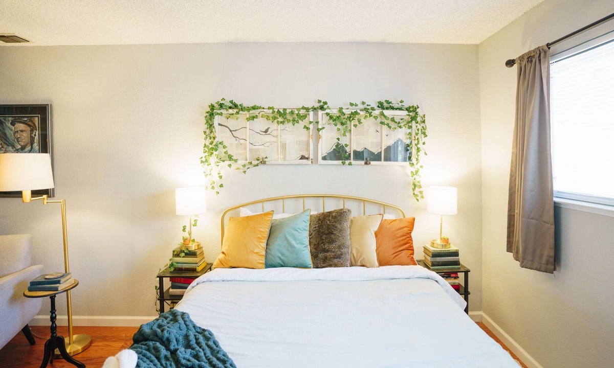 Redding House | Vintage Charmer A Vintage Themed Bedroom centrally located