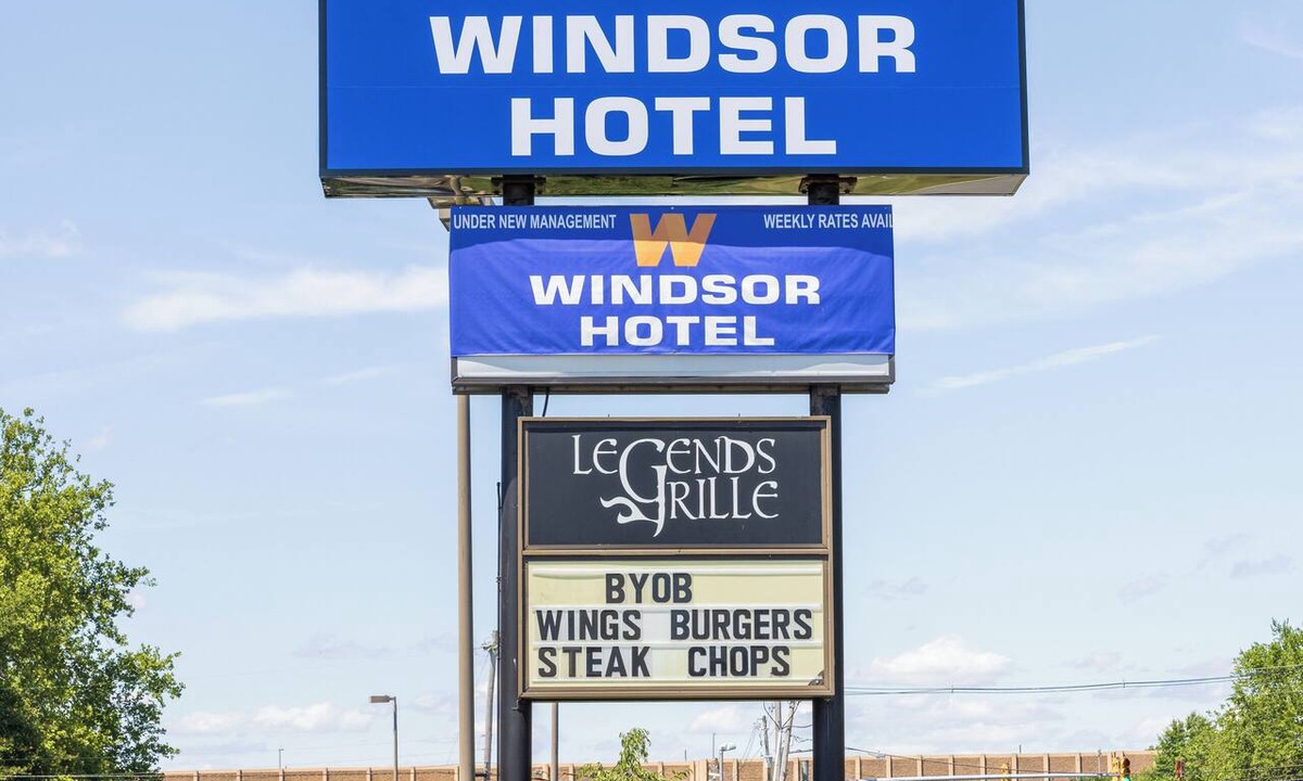 East Windsor Hotel | Windsor Hotel