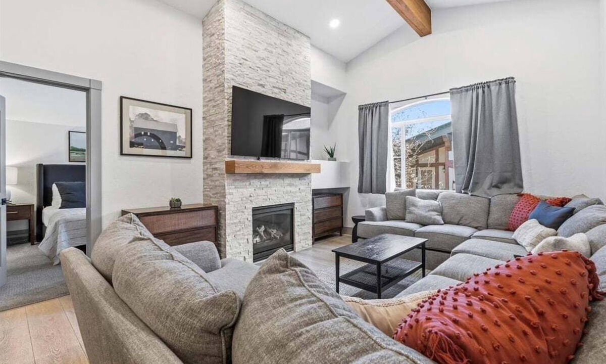 Zermatt Villa | Zermatt Villa 3014 - 2 Bedroom 2 Bath Full Kitchen with Resort Amenities