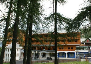 Adonis Valberg in Valberg